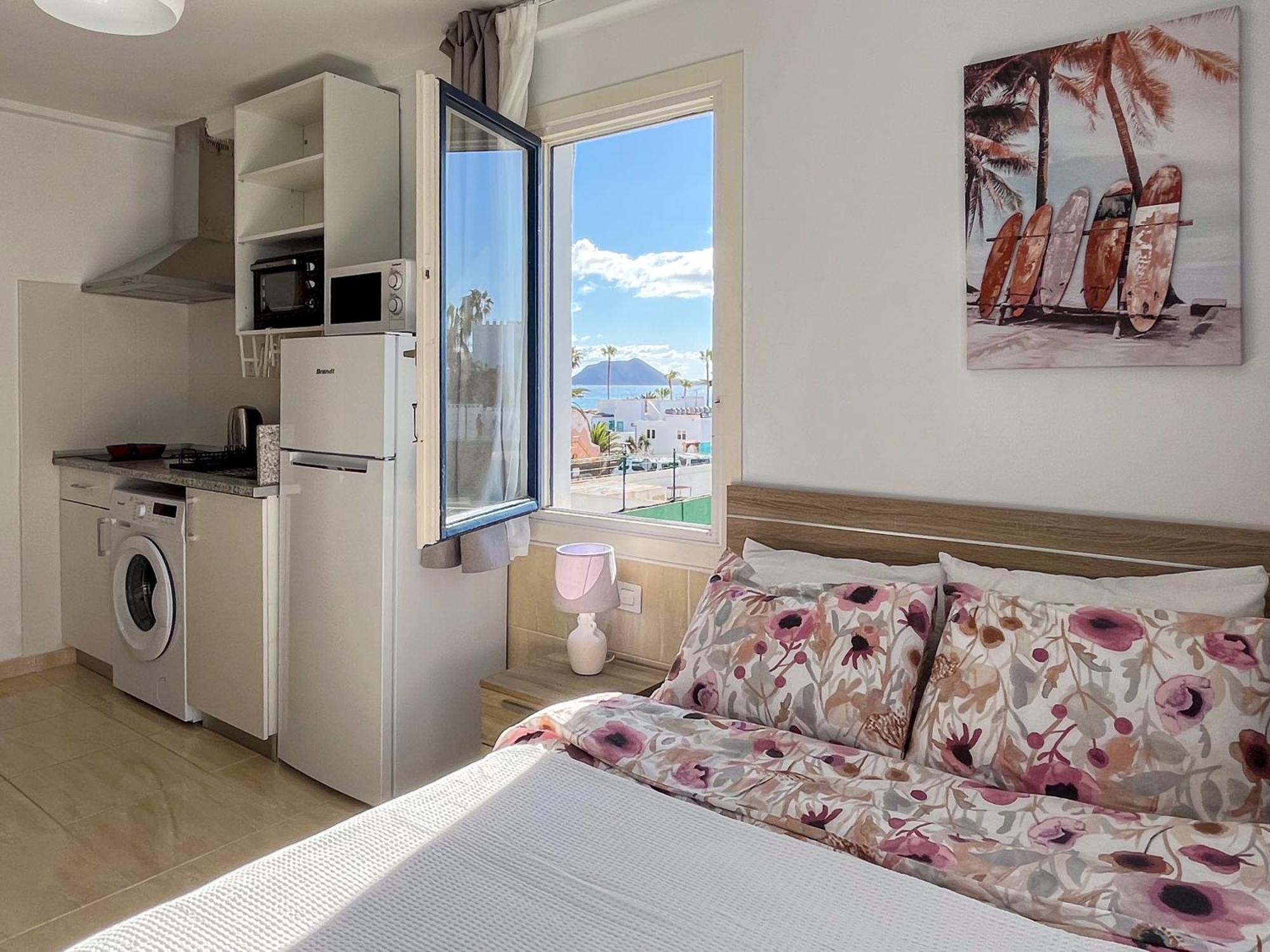Beachside Studio In Corralejo Bagian luar foto